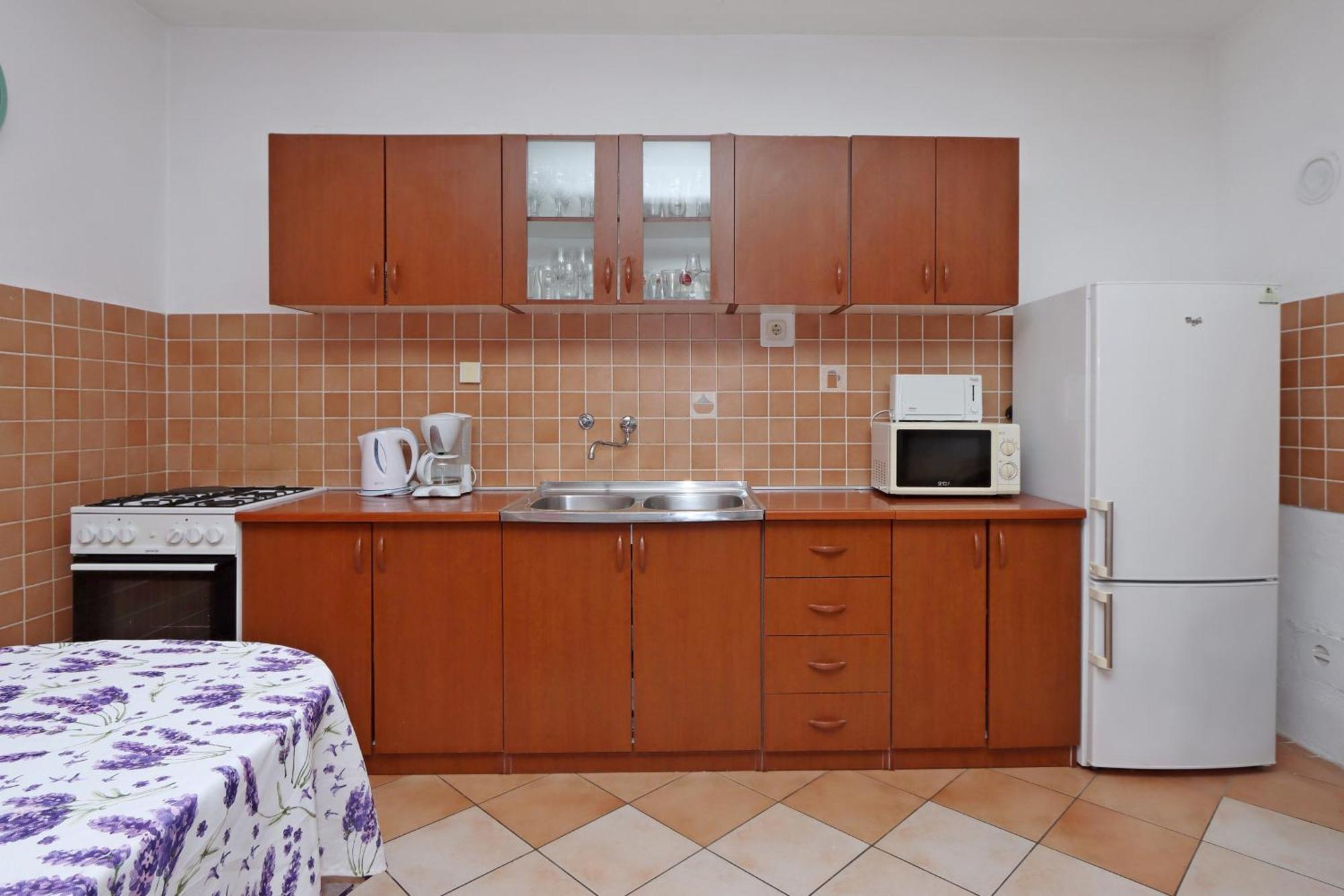 Apartments with a parking space Senj - 5571 Ruang foto