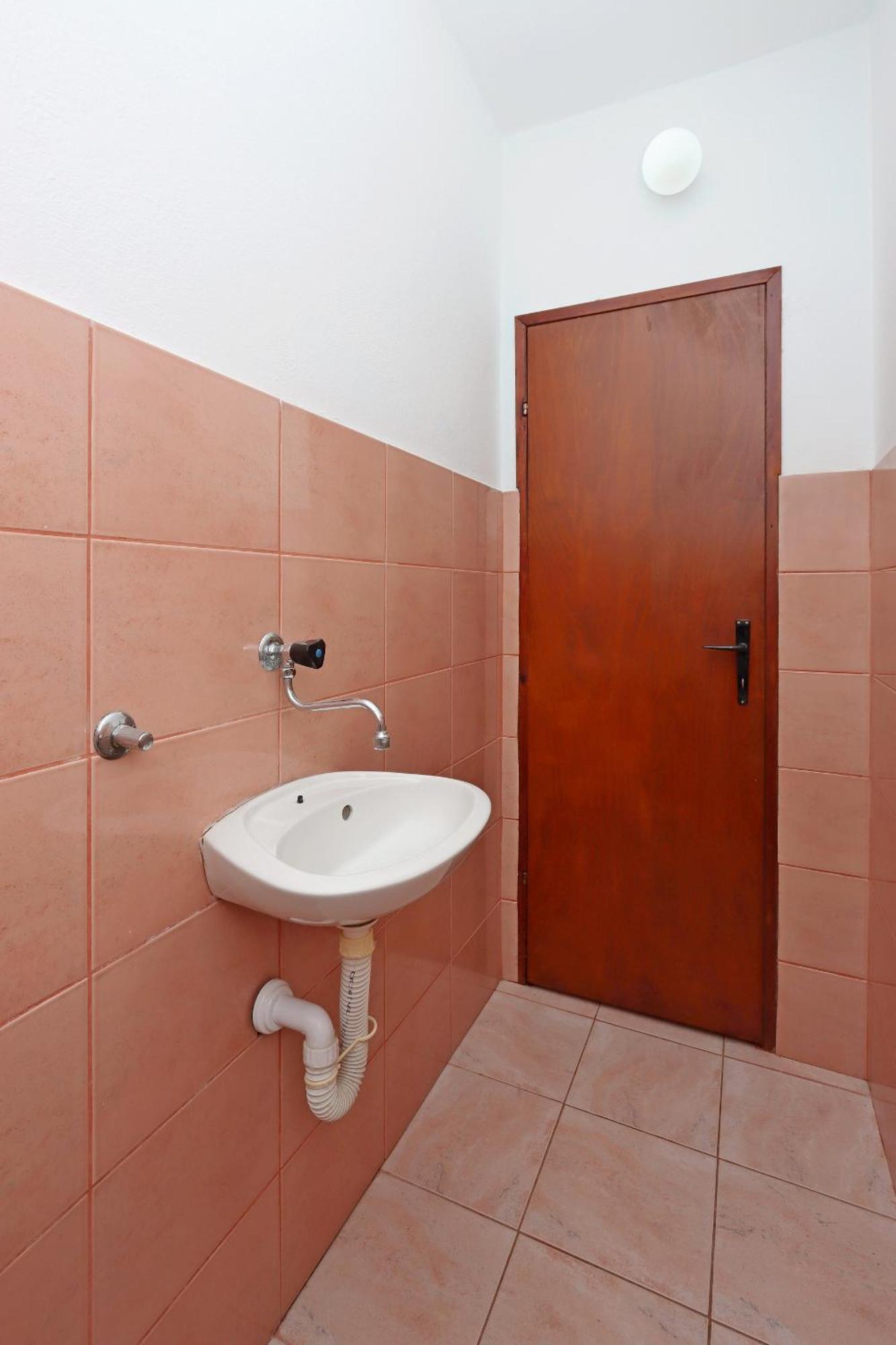 Apartments with a parking space Senj - 5571 Ruang foto