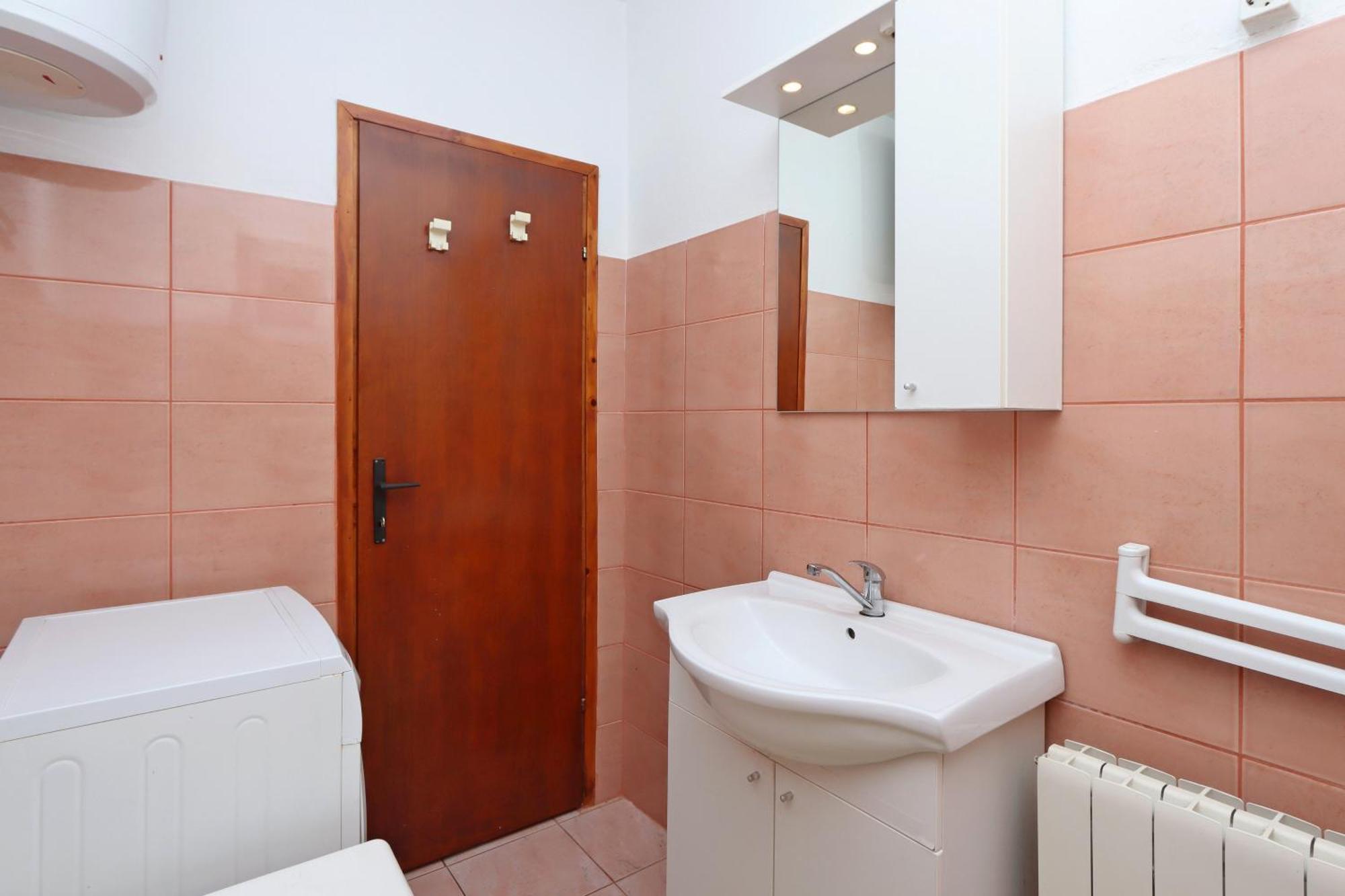 Apartments with a parking space Senj - 5571 Ruang foto
