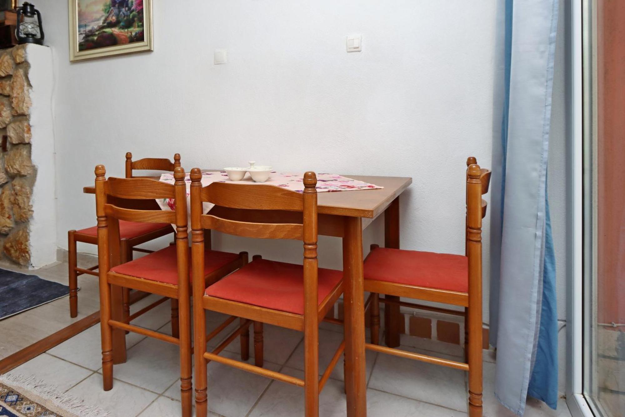 Apartments with a parking space Senj - 5571 Ruang foto