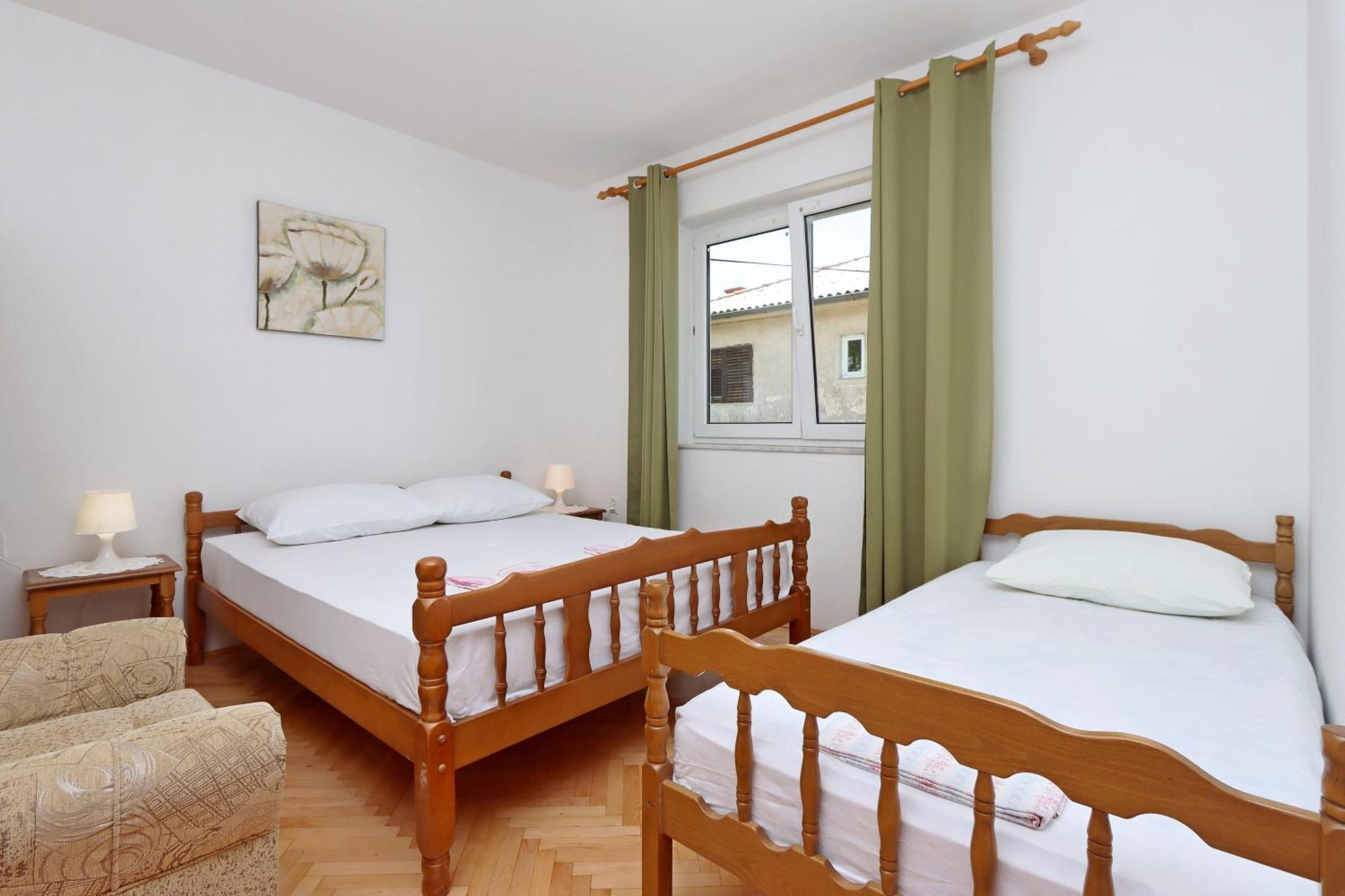 Apartments with a parking space Senj - 5571 Bagian luar foto